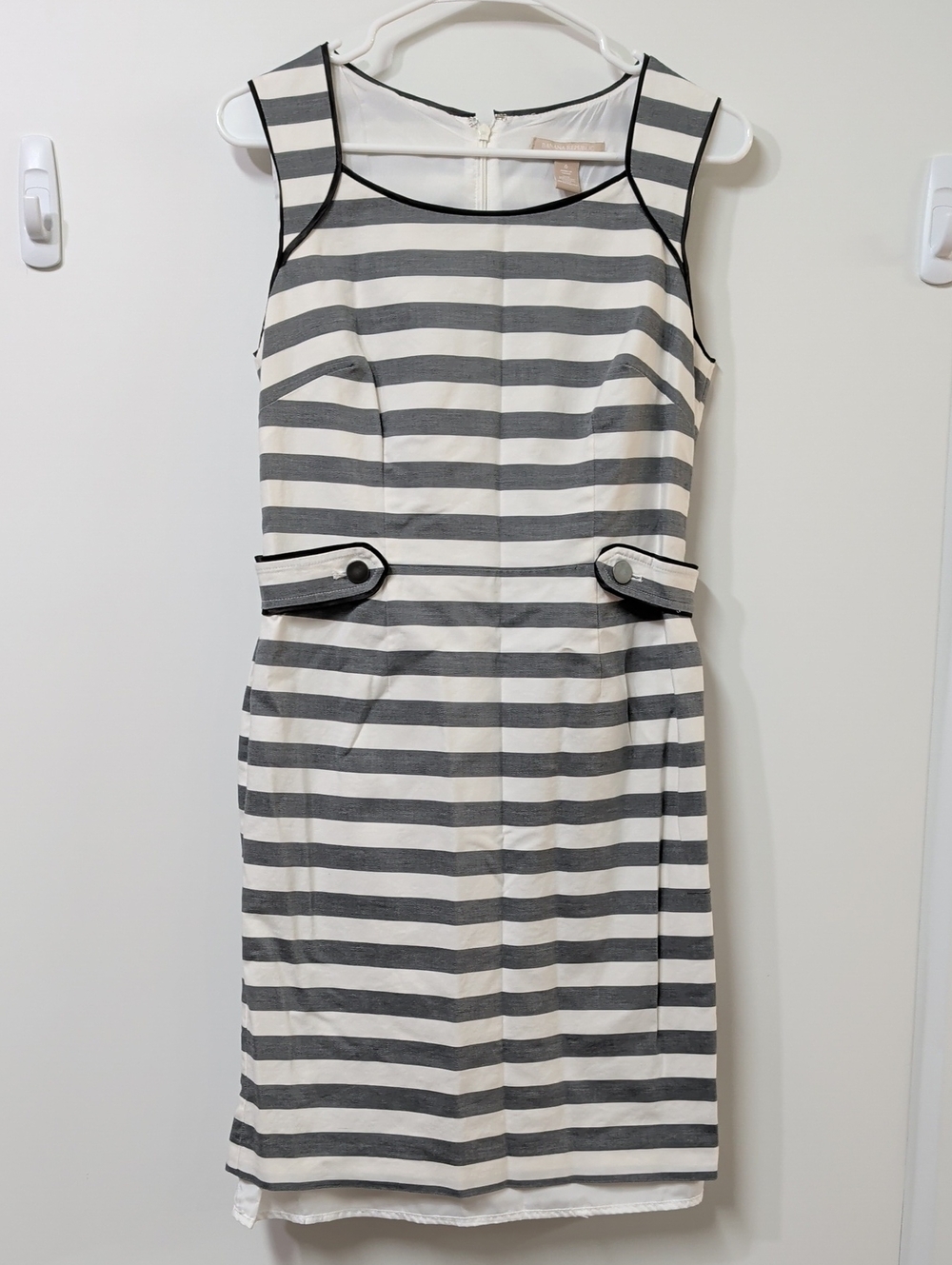 Banana Republic Grey & White Striped Sleeveless Dress Size 6